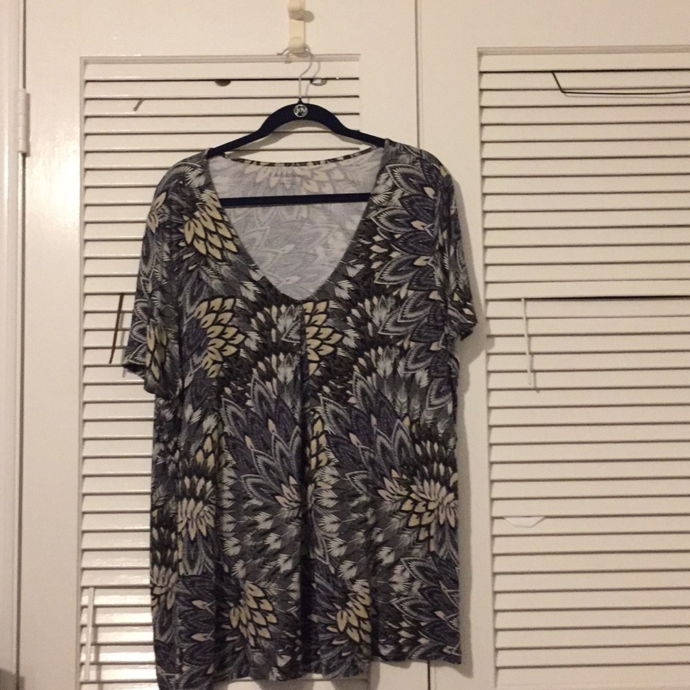 Croft & Barrow Cute and comfortable top.